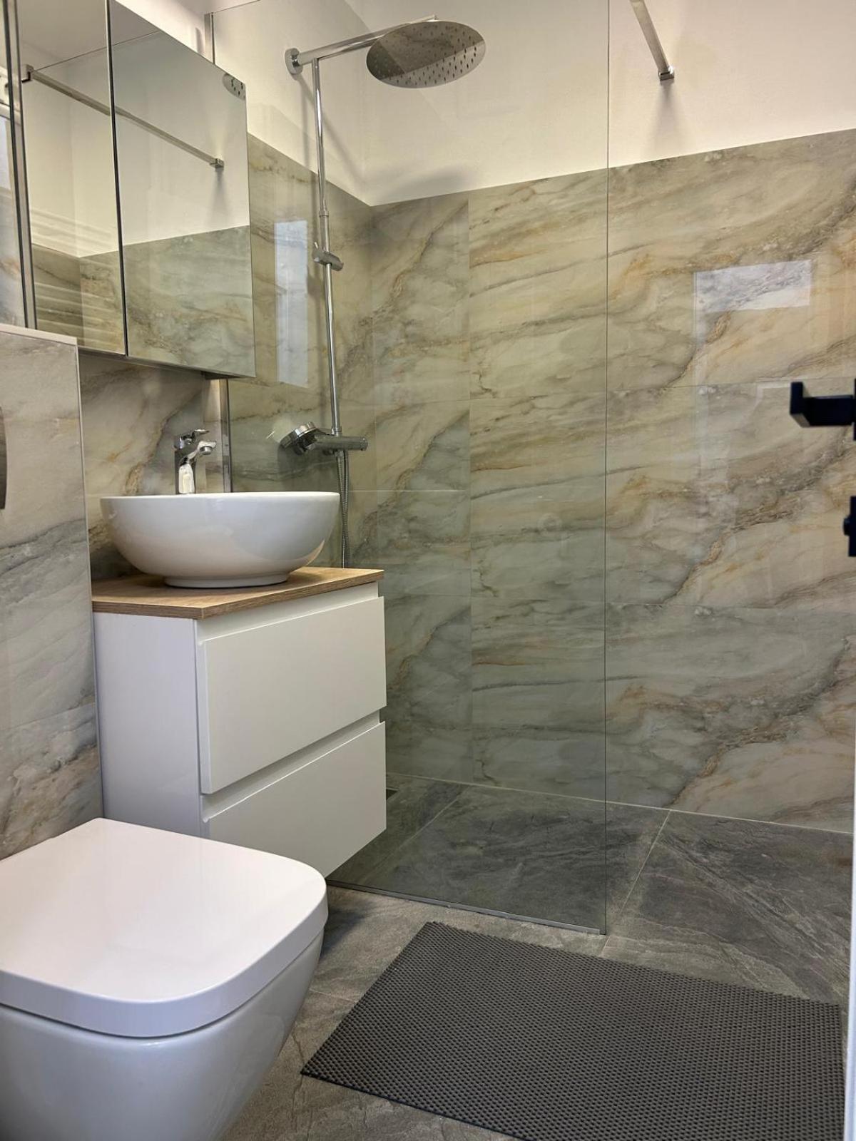Elit Apartment Κραϊόβα Εξωτερικό φωτογραφία