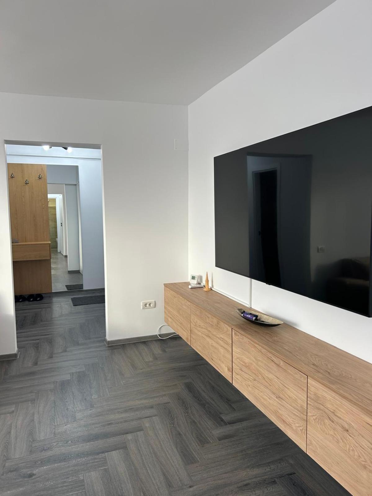 Elit Apartment Κραϊόβα Εξωτερικό φωτογραφία