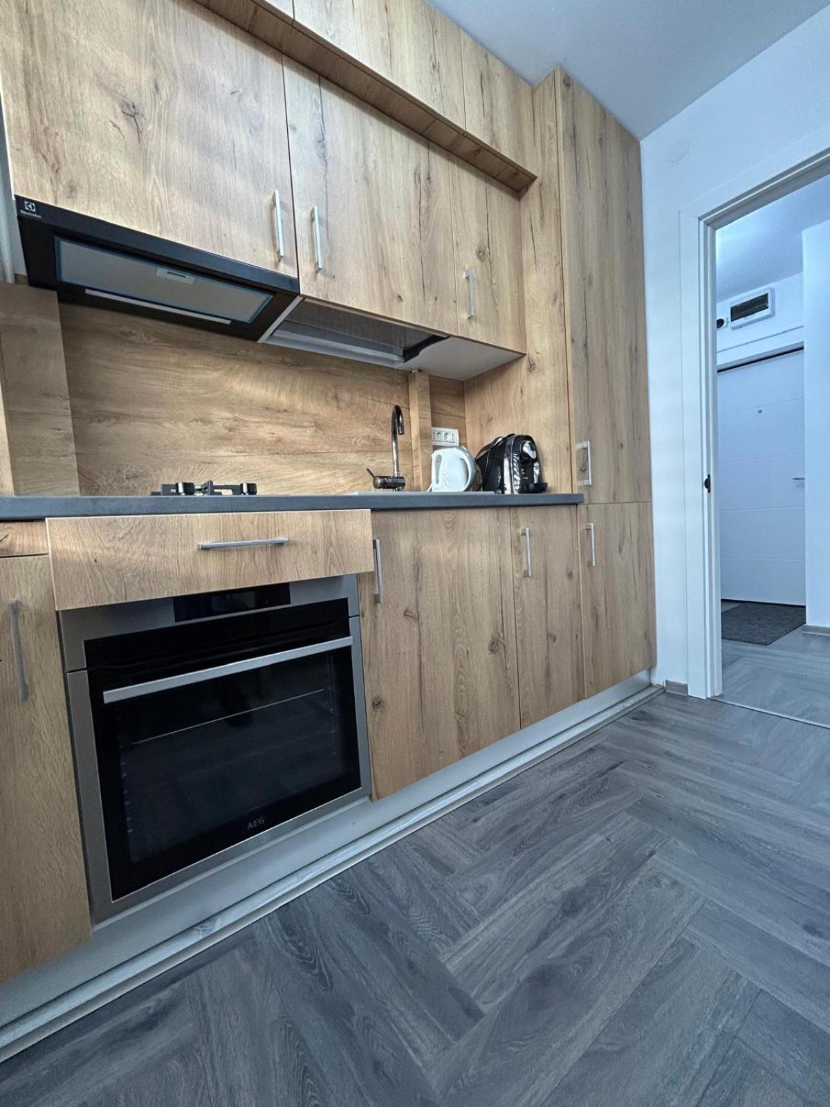 Elit Apartment Κραϊόβα Εξωτερικό φωτογραφία